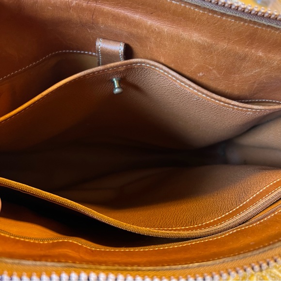 Vintage Dooney & Bourke Leather Purse - Picture 7 of 7